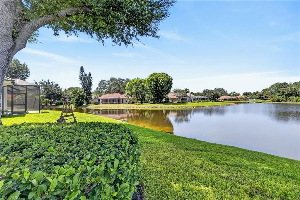 11690 Pinewood Lakes Dr , Fort Myers, FL 33913 Photo