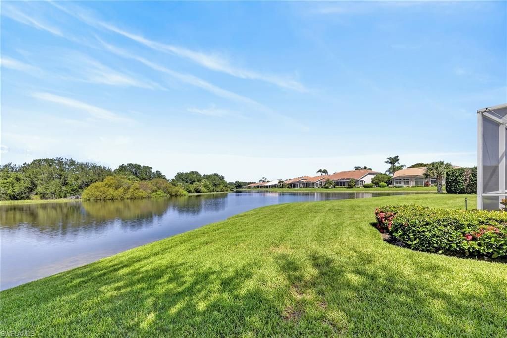 11690 Pinewood Lakes Dr , Fort Myers, FL 33913 Photo