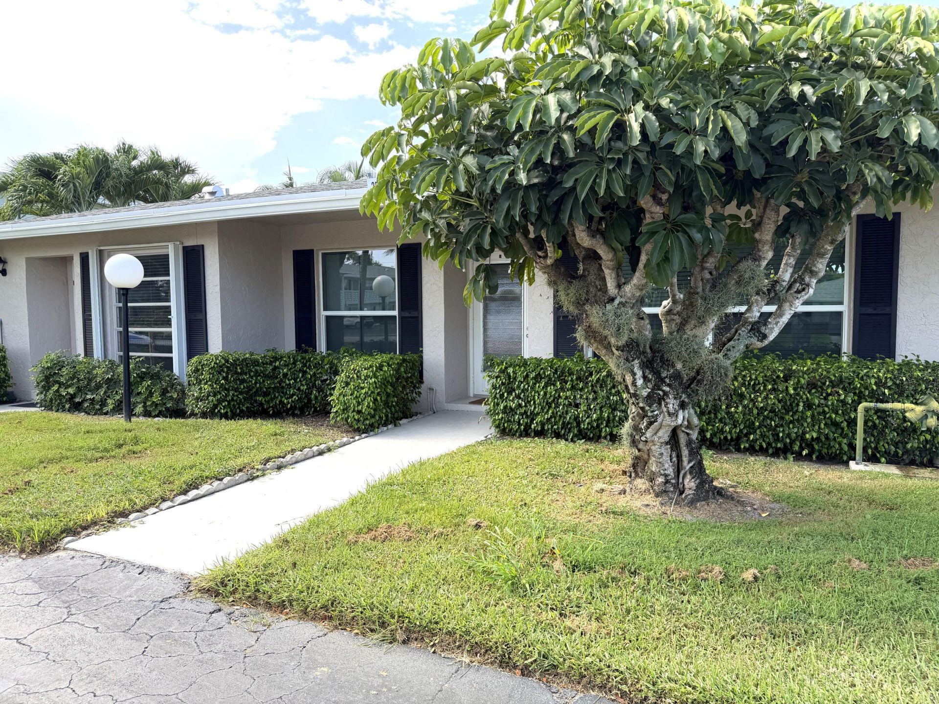 2541 Red Hibiscus Boulevard, Unit 31-B, Delray Beach, FL 33445 Photo