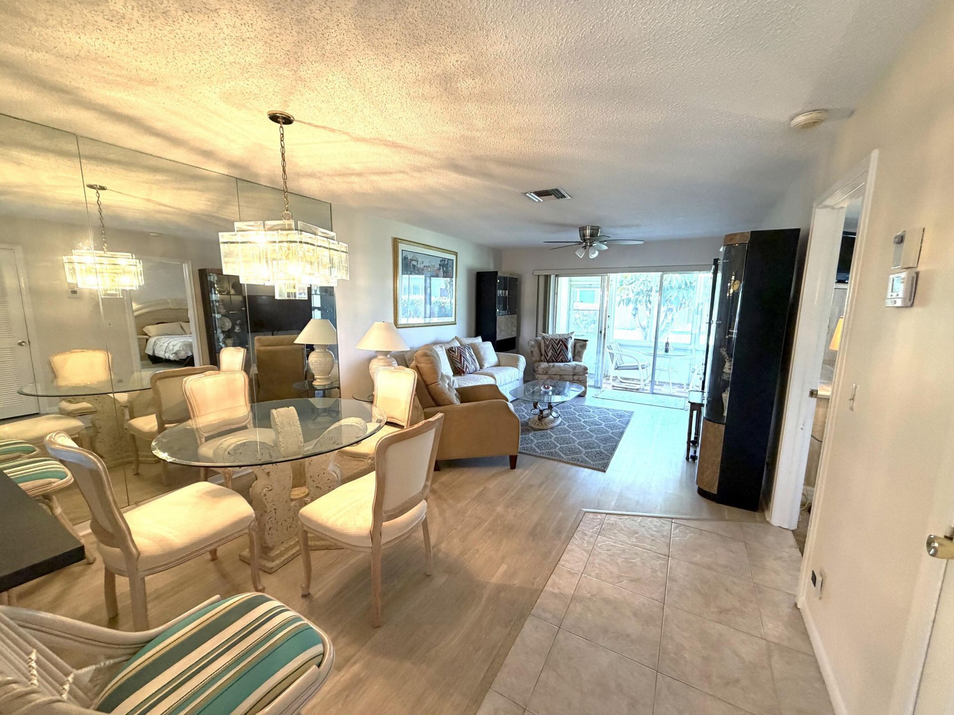 2541 Red Hibiscus Boulevard, Unit 31-B, Delray Beach, FL 33445 Photo