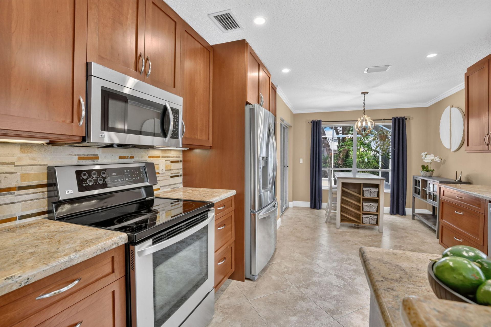 1131 NW 108th Avenue, Plantation, FL 33322 Photo