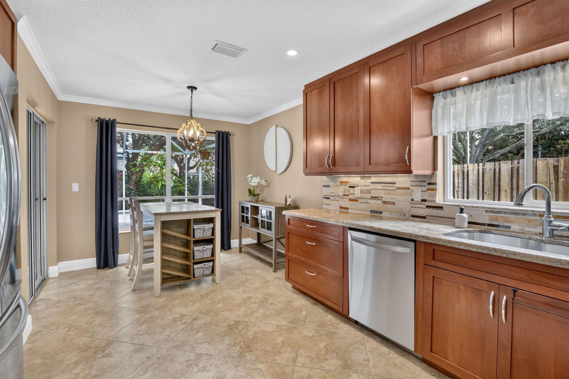 1131 NW 108th Avenue, Plantation, FL 33322 Photo