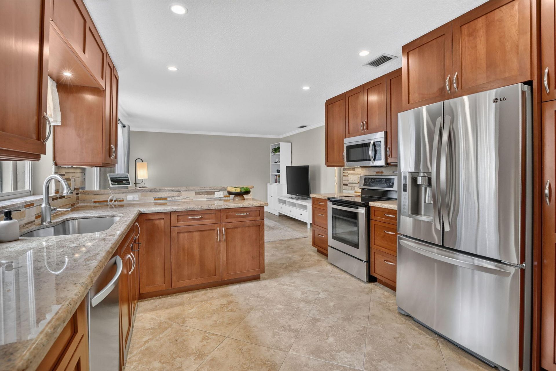 1131 NW 108th Avenue, Plantation, FL 33322 Photo