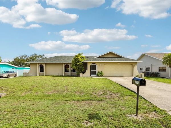 732 Tower DR , CAPE CORAL, FL 33904