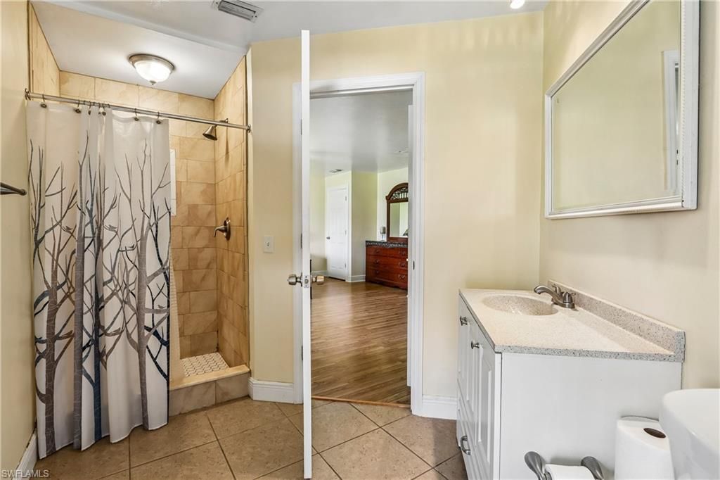 732 Tower Dr , Cape Coral, FL 33904 Photo