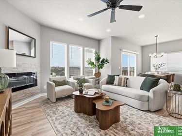 12004 S 107 Avenue, Papillion, NE 68046