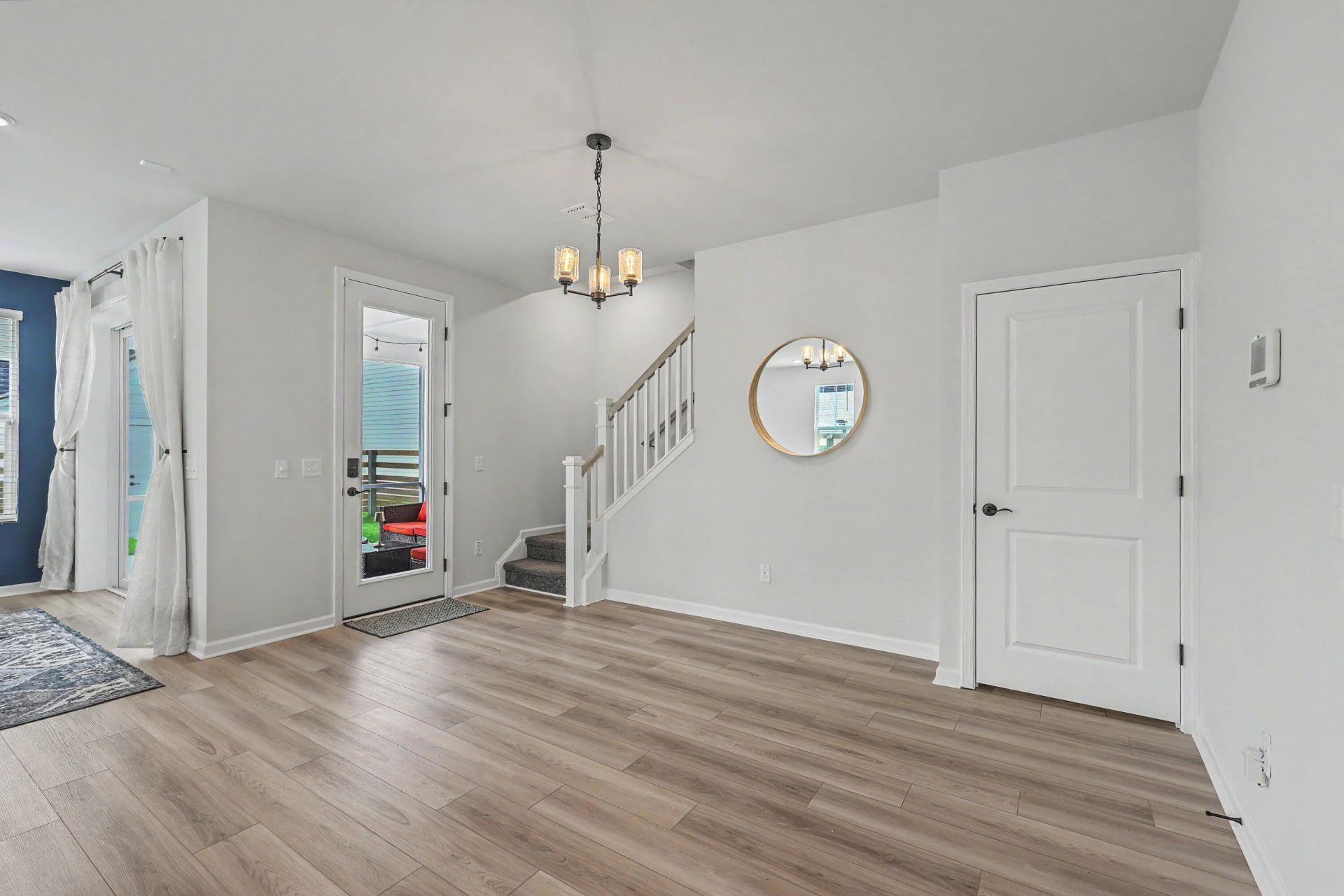 803 Gentle Breeze Drive Photo 16