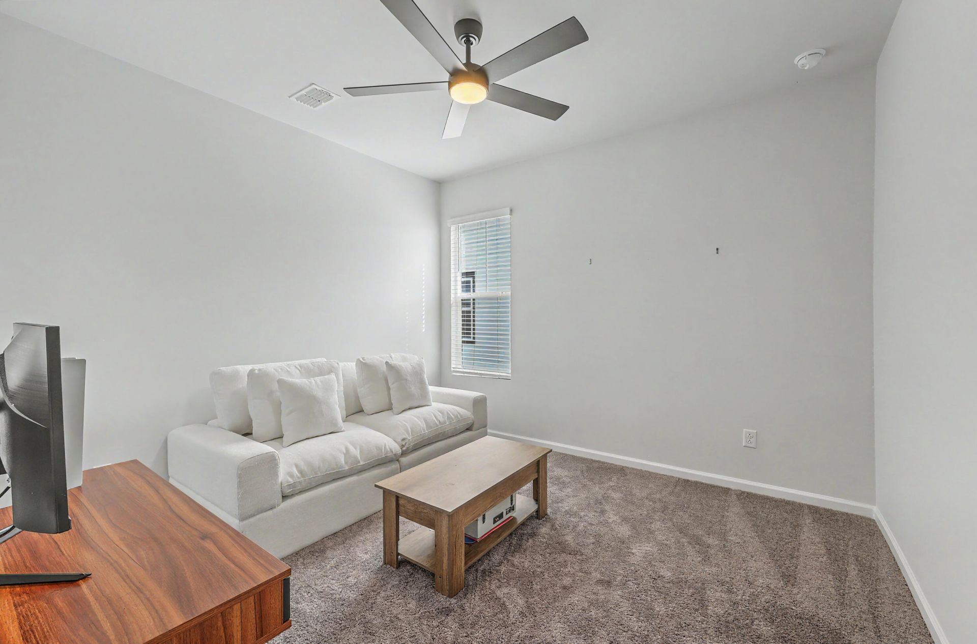 803 Gentle Breeze Drive Photo 33