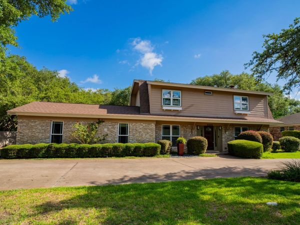 8806 Balcones Club DR , Austin, TX 78750
