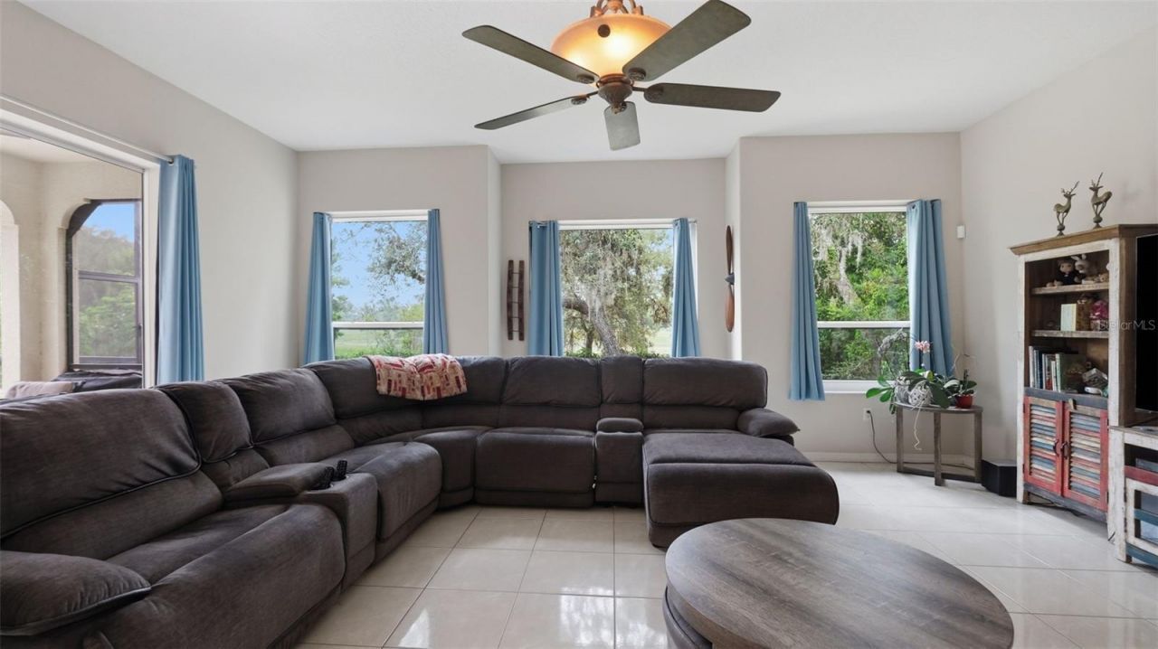 10400 Ramble Ridge Court, Weeki Wachee, FL 34613 Photo