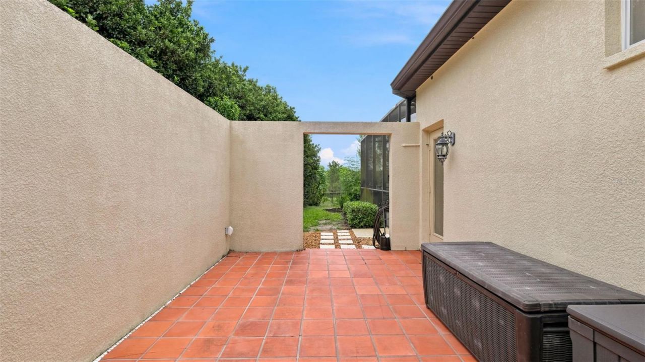 10400 Ramble Ridge Court, Weeki Wachee, FL 34613 Photo