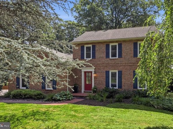 105 WOOD LOT LANE , LANCASTER, PA 17601