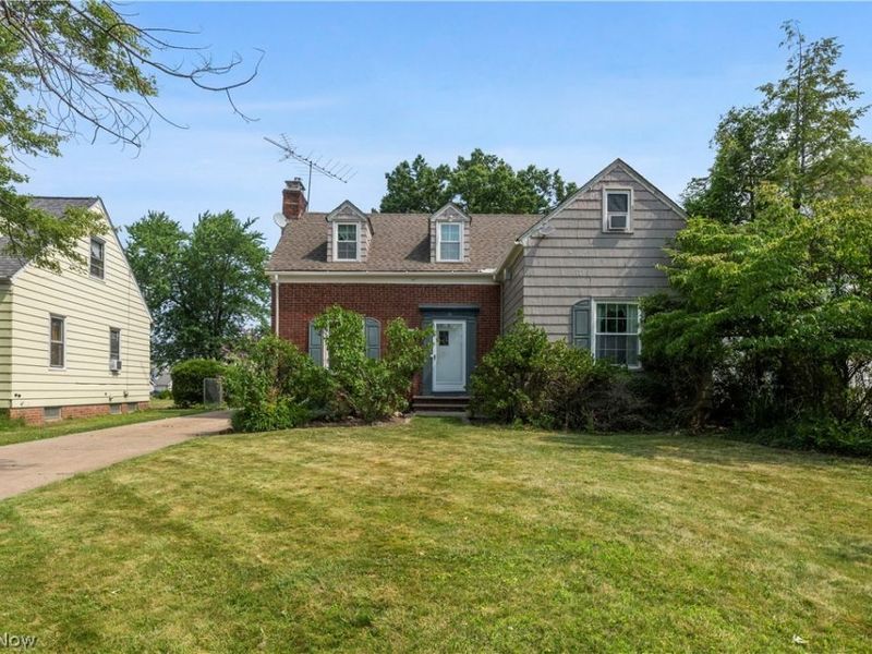 28707 Gilchrist Drive, Willowick, OH 44095 Photo 1