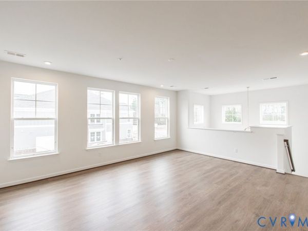 5400 Raysdale Road, Unit 202, Glen Allen, VA 23059