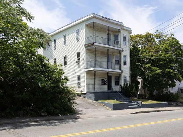 686 North Montello Street, Brockton, MA 02301
