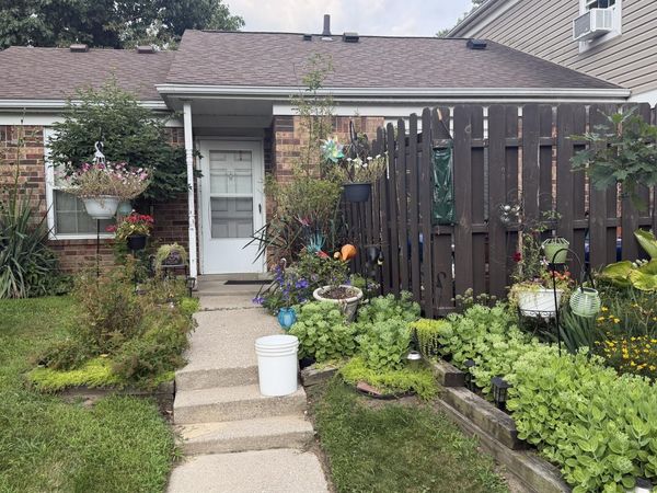 5708 Bernath Court , Toledo, OH 43615