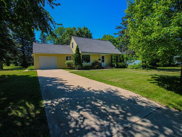 822 Westwood Drive SW, Alexandria, MN 56308