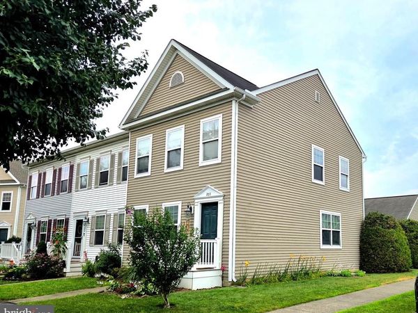 203 HEATHERSAGE DRIVE, MARIETTA, PA 17547