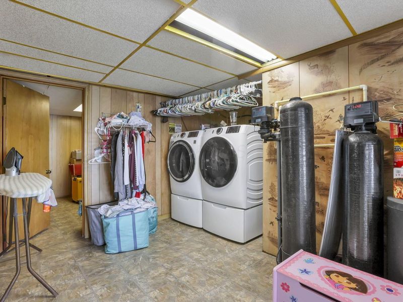 8879 National Road SE, Thornville, OH 43076 Photo 55