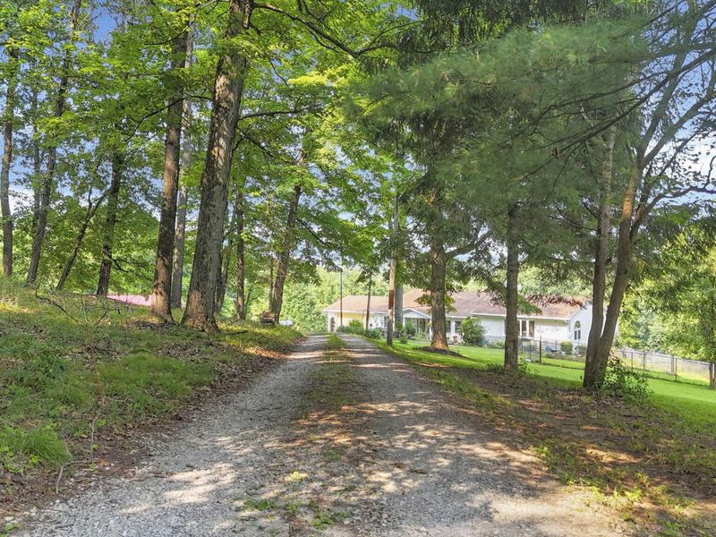 8879 National Road SE, Thornville, OH 43076 Photo 82
