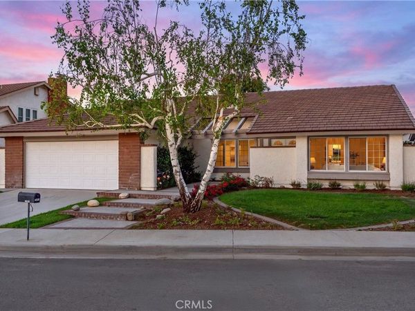 25660 Lochmoor Road, Valencia, CA 91355