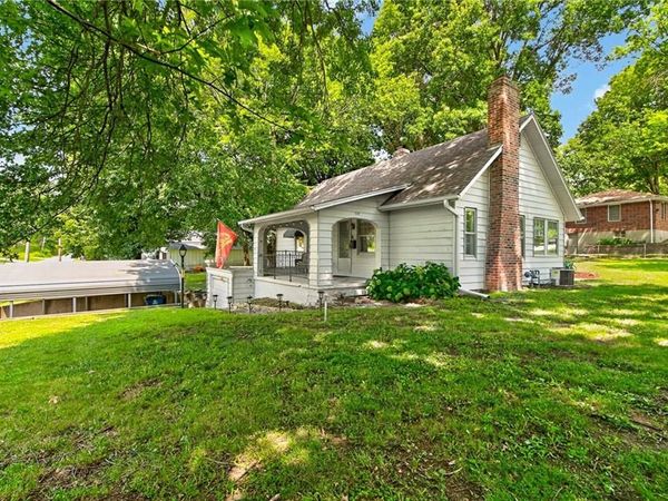 12510 E 51st Street, Independence, MO 64055