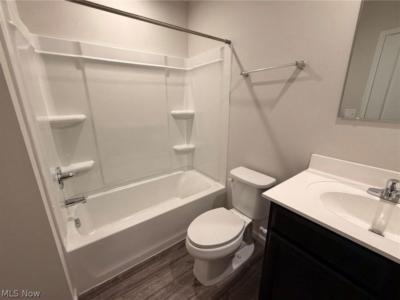 2677 Himelrigh Boulevard, Barberton, OH 44203 Photo 23