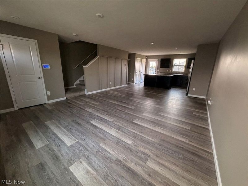 2677 Himelrigh Boulevard, Barberton, OH 44203 Photo 5