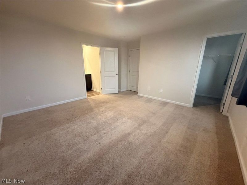 2677 Himelrigh Boulevard, Barberton, OH 44203 Photo 9