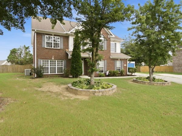 7003 Southcreek Drive SE, Owens Cross Roads, AL 35763