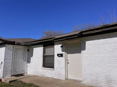 3848 Waldorf Street , Fort Worth, TX 76119