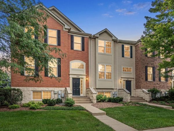 782 Thornbury Court, Bartlett, IL 60103