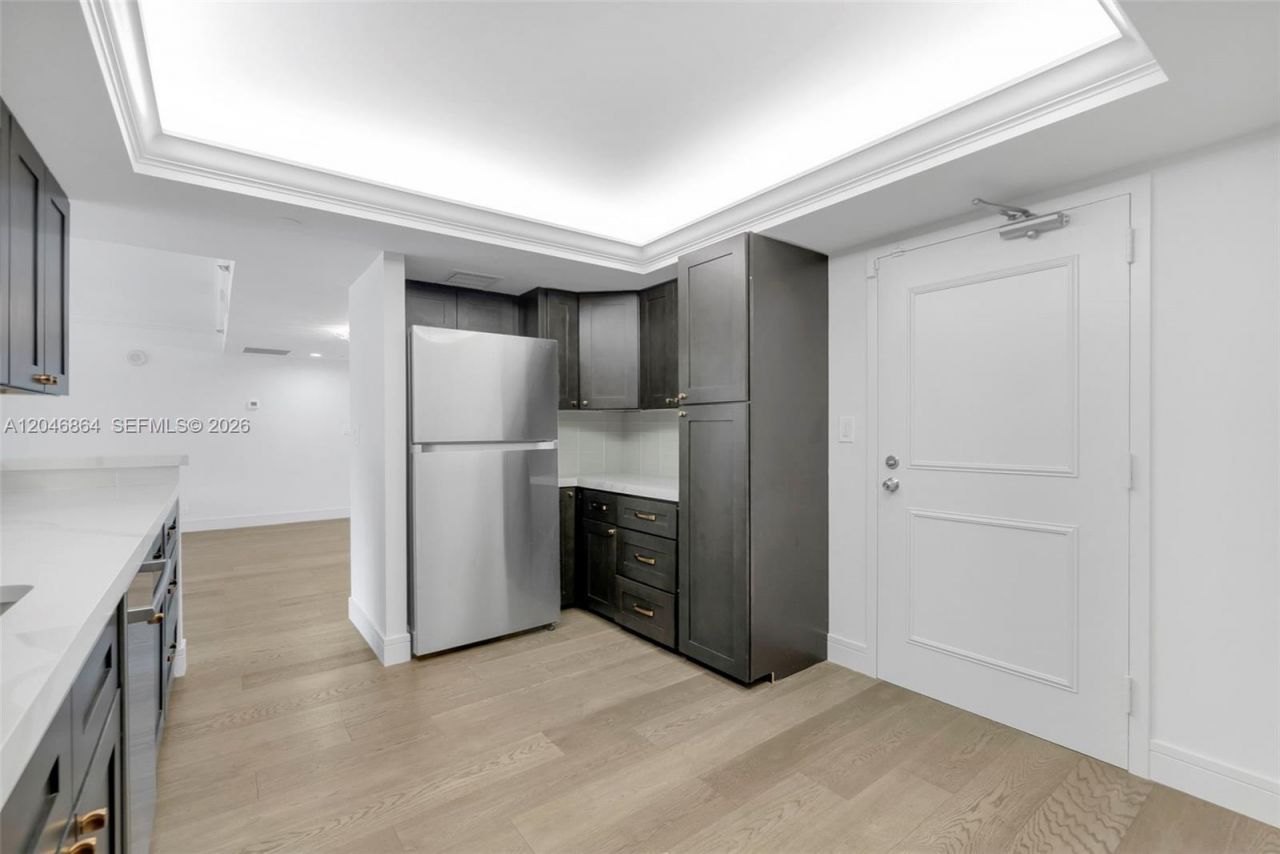 3200 Port Royale Dr N, Unit 205, Fort Lauderdale, FL 33308 Photo