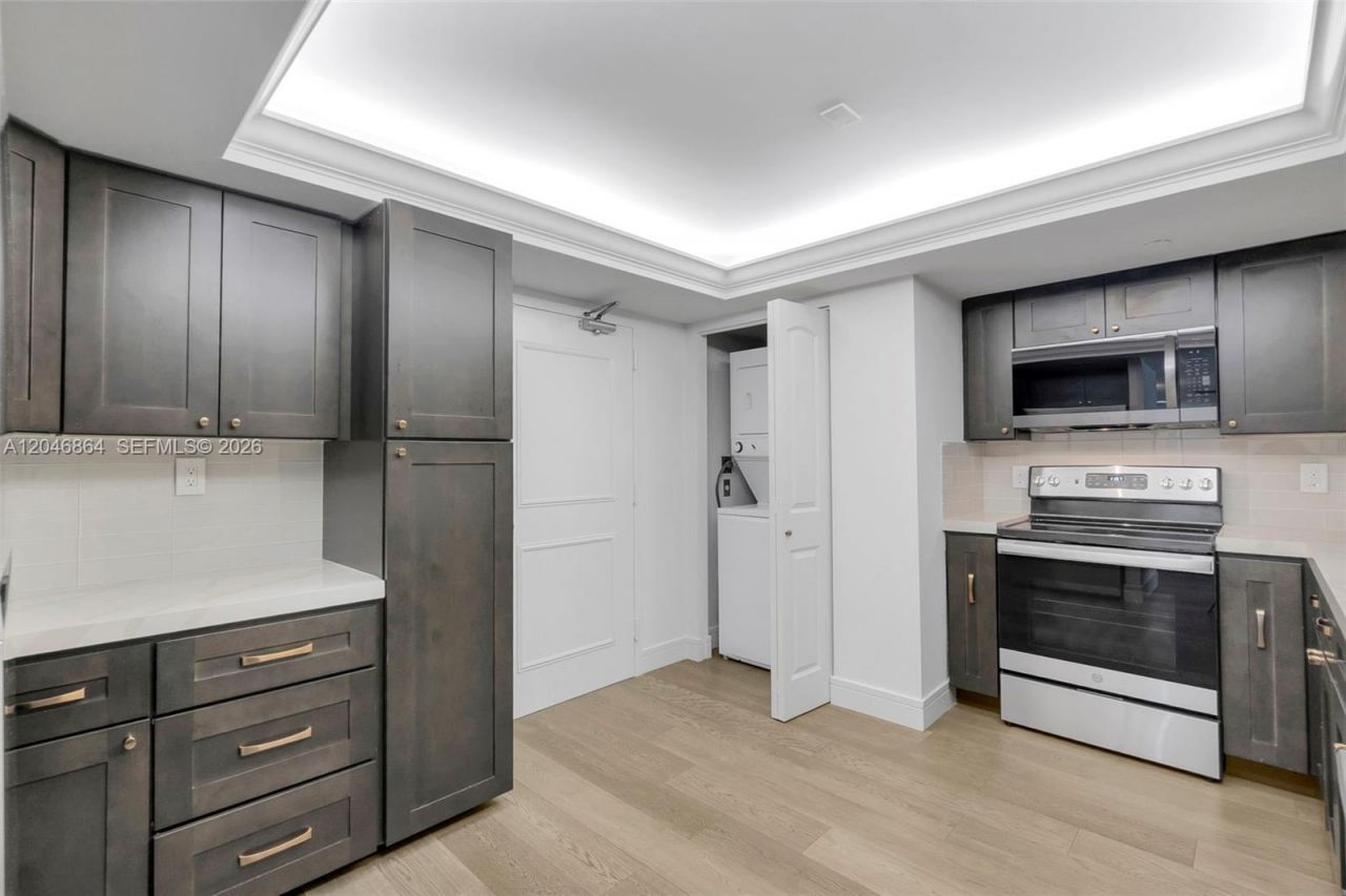 3200 Port Royale Dr N, Unit 205, Fort Lauderdale, FL 33308 Photo