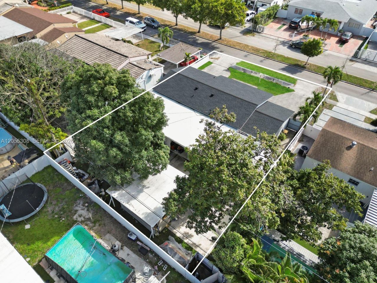 355 W 62nd St , Hialeah, FL 33012 Photo