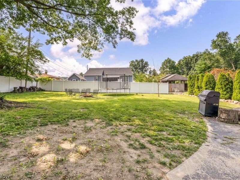 1703 Grantwood Drive, Parma, OH 44134 Photo 48