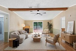 244 Vanihayn Drive photo 4