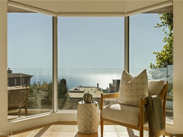 928 Quivera Street, Laguna Beach, CA 92651