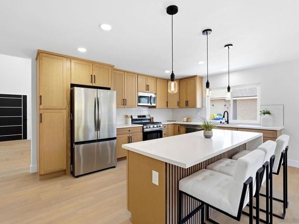 8523 Duncannon , San Diego, CA 92126