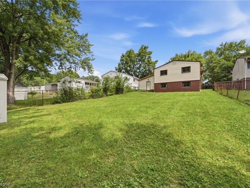 1320 Carnegie Avenue, Akron, OH 44314 Photo 16