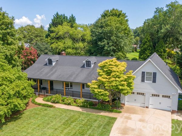 567 Canvasback Road, Mooresville, NC 28117