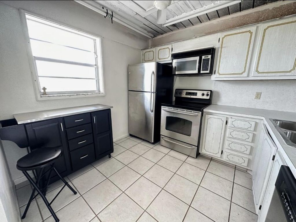 2601 NE 3rd Court, Unit 4100, Boynton Beach, FL 33435 Photo