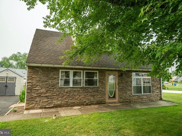 587 ARBOR ROAD, MORRISVILLE, PA 19067