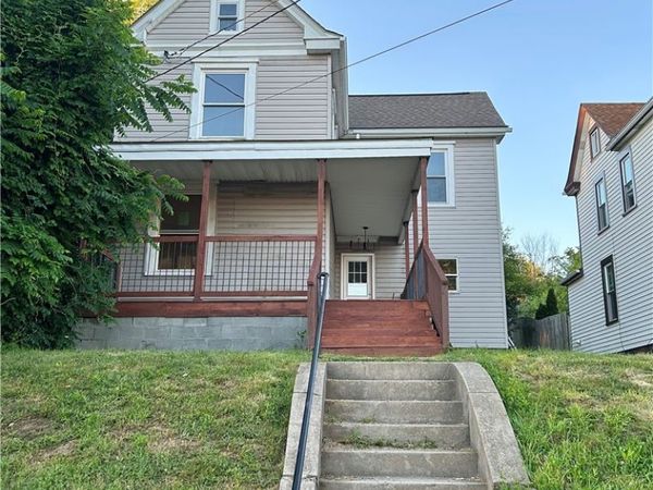 1150 Arch St , Washington, PA 15301
