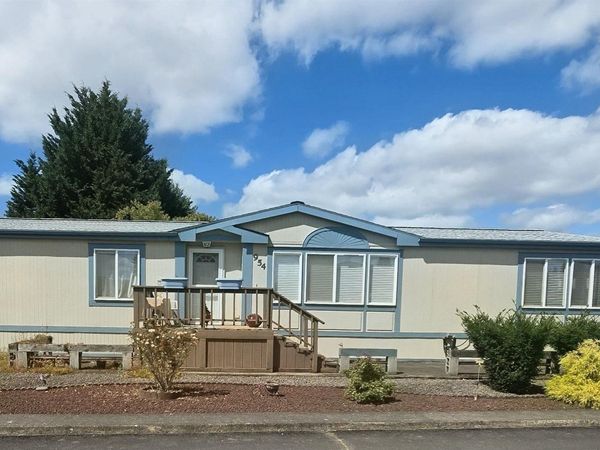 2410 SE Lancaster #954 Dr, Salem, OR 97317