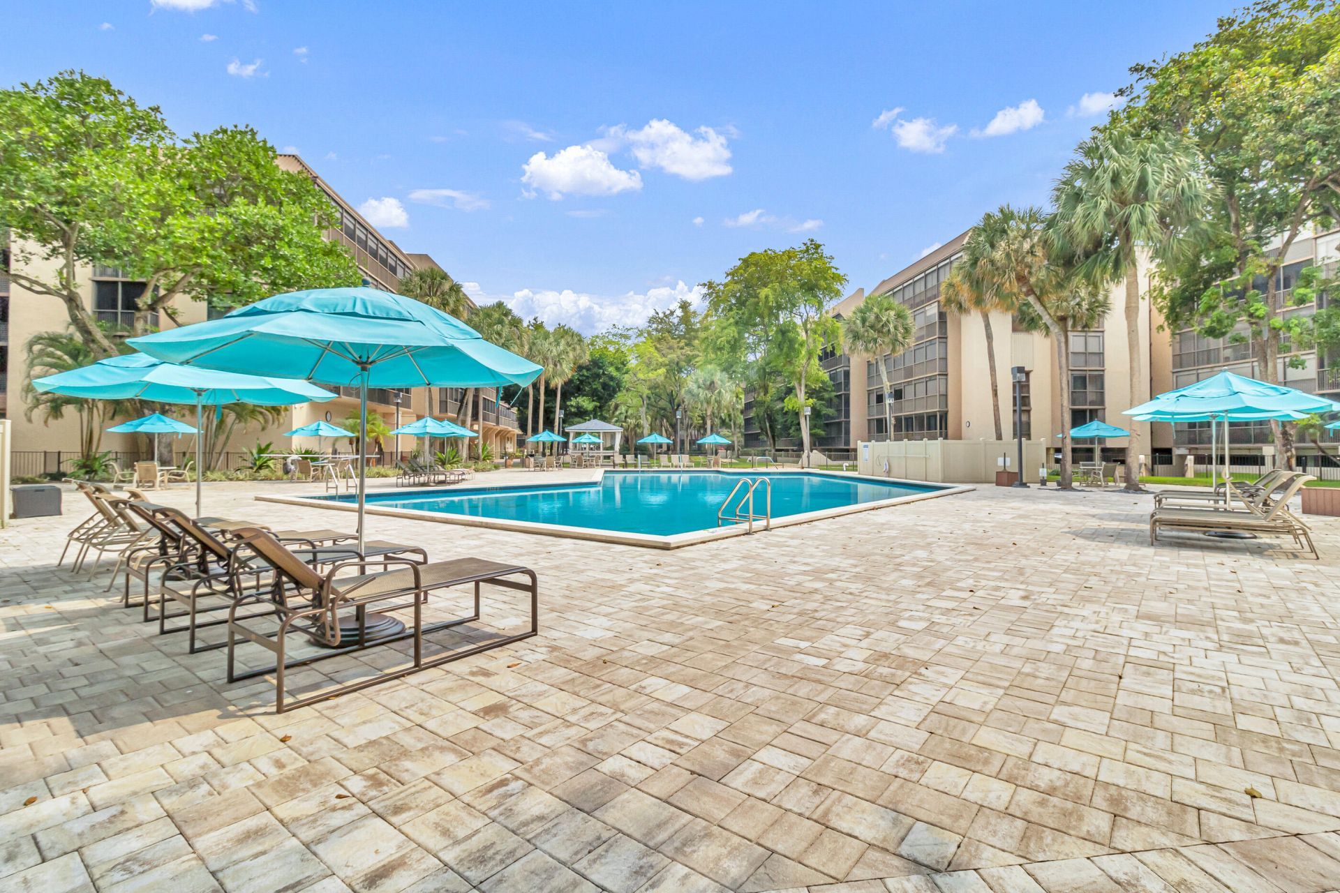 2806 N 46th Avenue, Unit D334, Hollywood, FL 33021 Photo