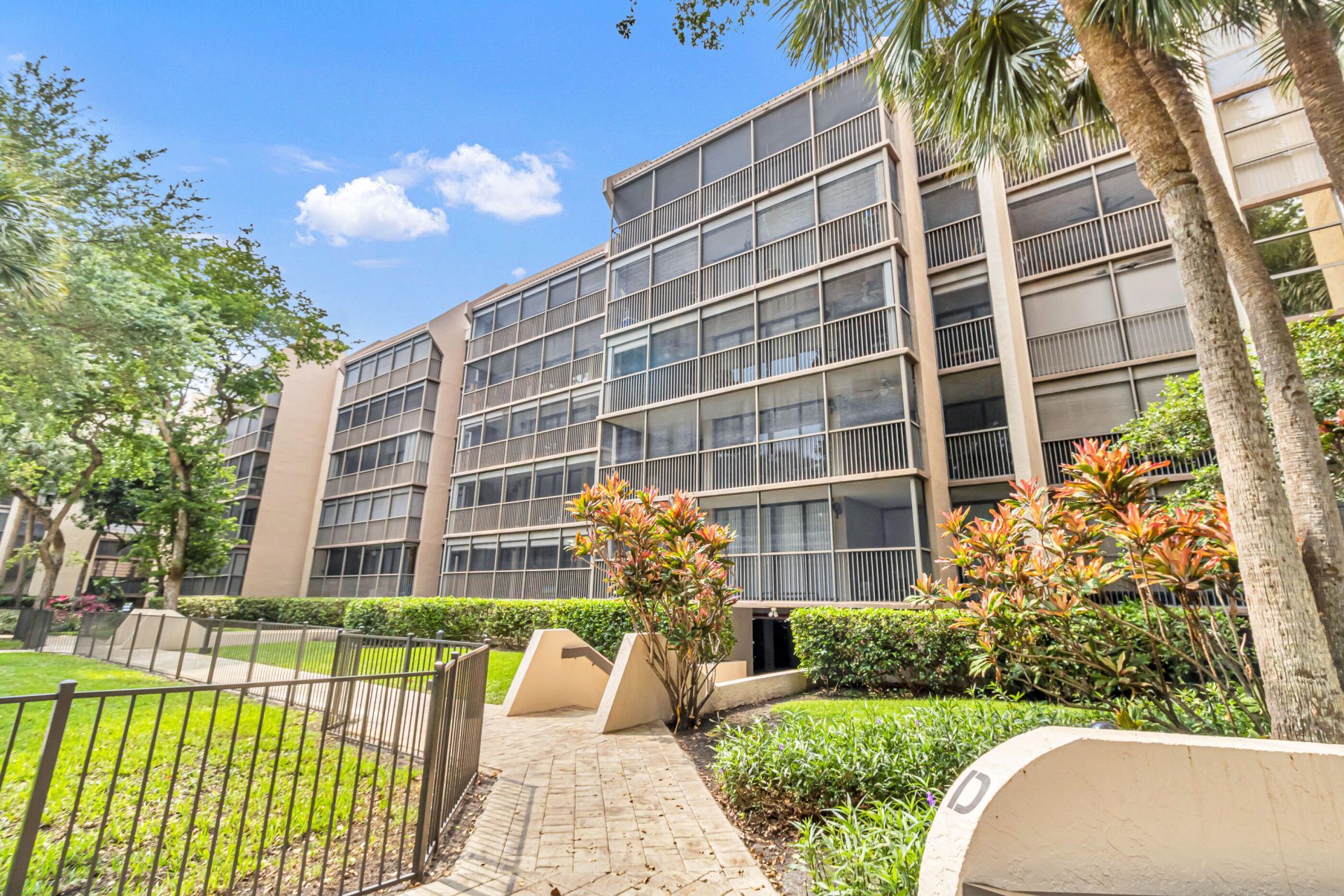2806 N 46th Avenue, Unit D334, Hollywood, FL 33021 Photo