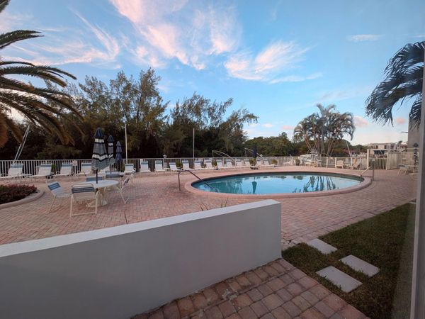 2860 NE 14th Street Causeway, Pompano Beach, FL 33062
