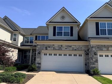 23916 Seminole Trail, Novi, MI 48375
