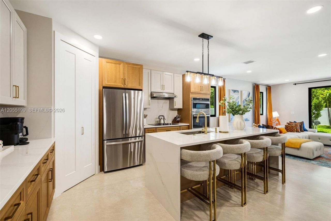 703 SW 17th St , Unit 703, Fort Lauderdale, FL 33315 Photo